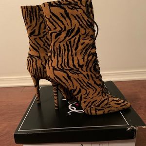 Qupid Tiger Print Boots